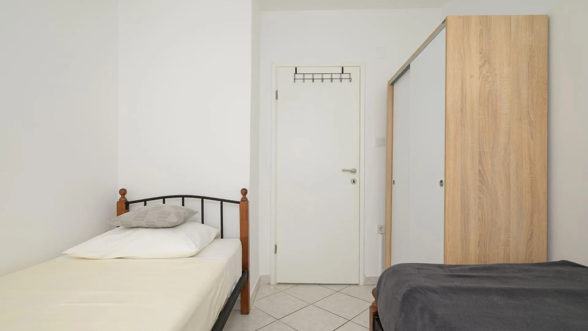 Apartments Silvana 74 Pula 0*,